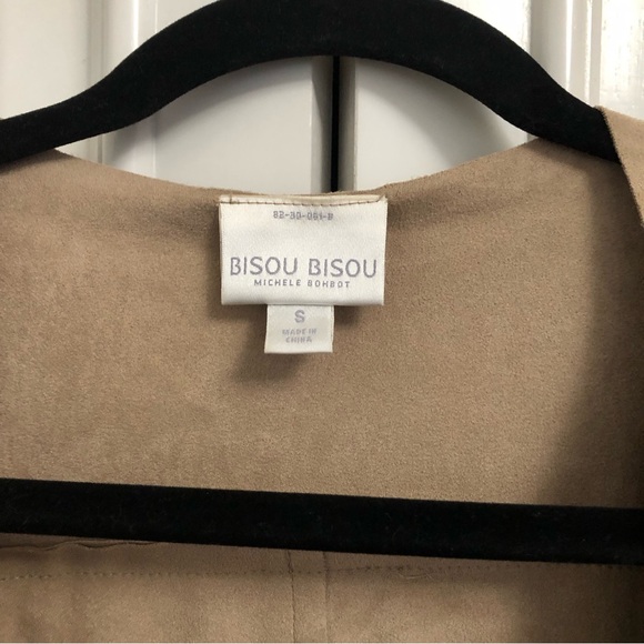 Beige Suede fringe jacket Small - Picture 2 of 3